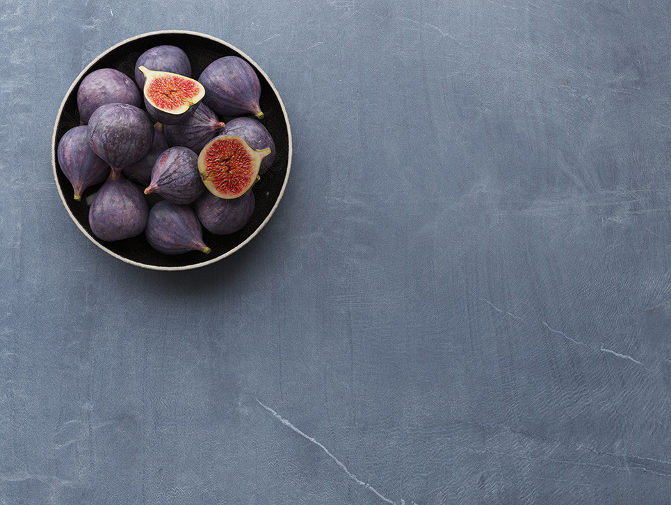 Figs bowl on a slate countertop